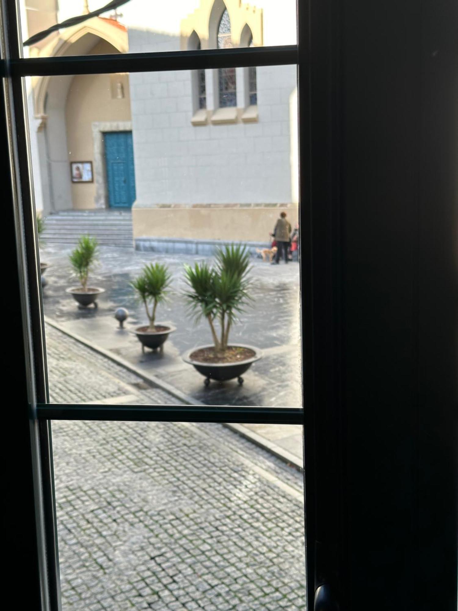 Apartamentos Urbanin I Plaza Ayuntamiento Cudillero Bagian luar foto